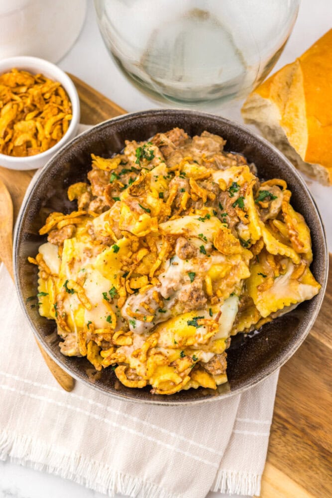 Slow Cooker French Onion Ravioli