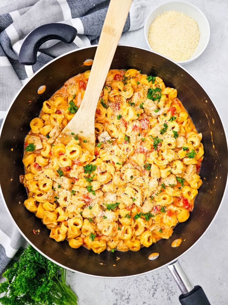 Chicken Tortellini Skillet