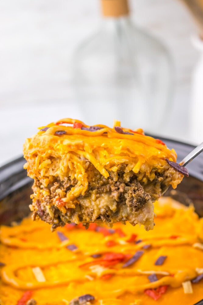 Slow Cooker Copycat Taco Bell Grilled Cheese Burrito Casserole